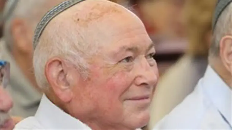 אברהם דימנט ז"ל בטקס קבלת האות