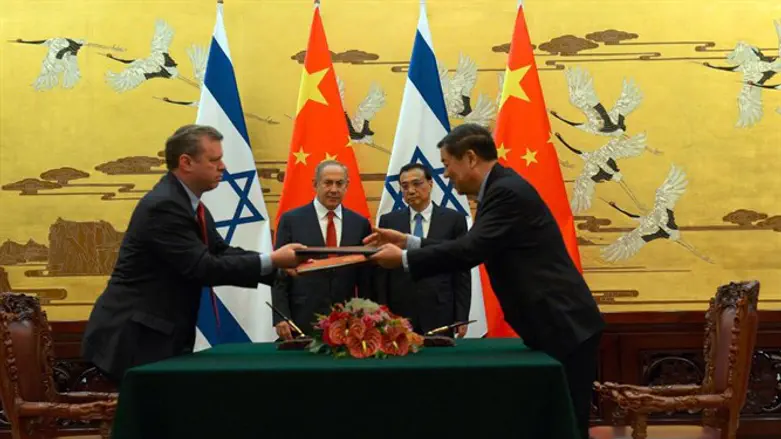 גרונר והשר הסיני