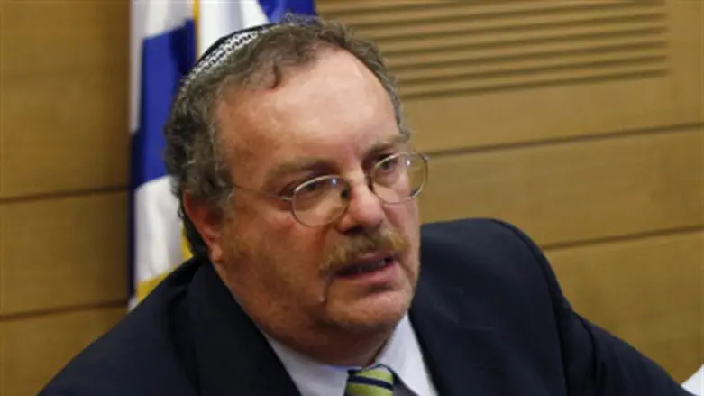 Minister Daniel Hershkowitz