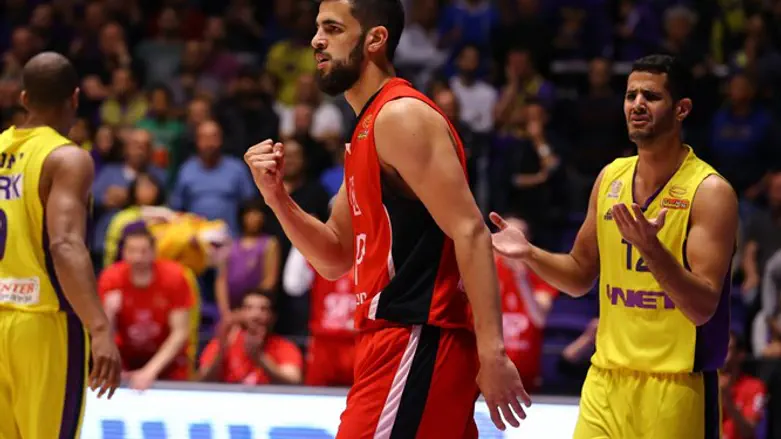 האדומים ניצחו בתום דרמה גדולה הערב