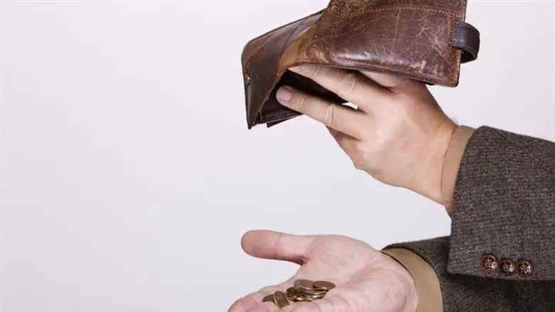 מי רוקן את הארנק?