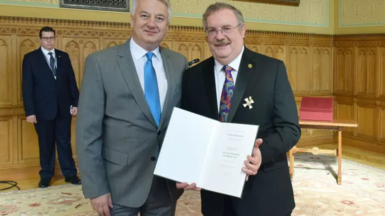 הרשקוביץ וסגן רה"מ ההונגרי