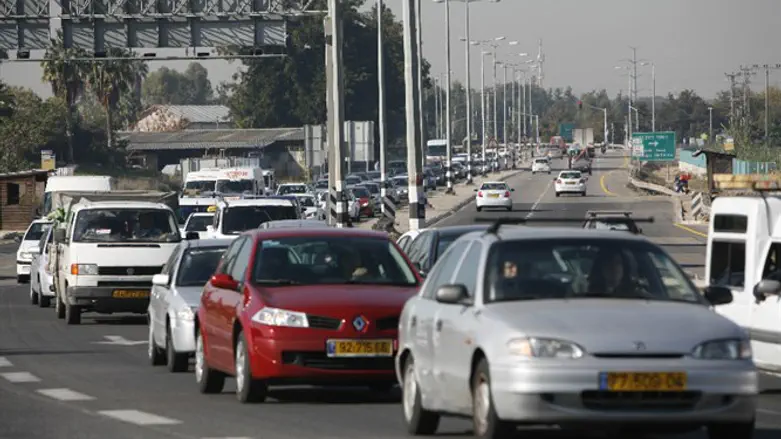 הנהגים לא נרתעים. ארכיון