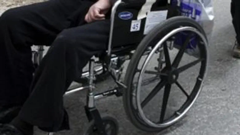 כיסא גלגלים