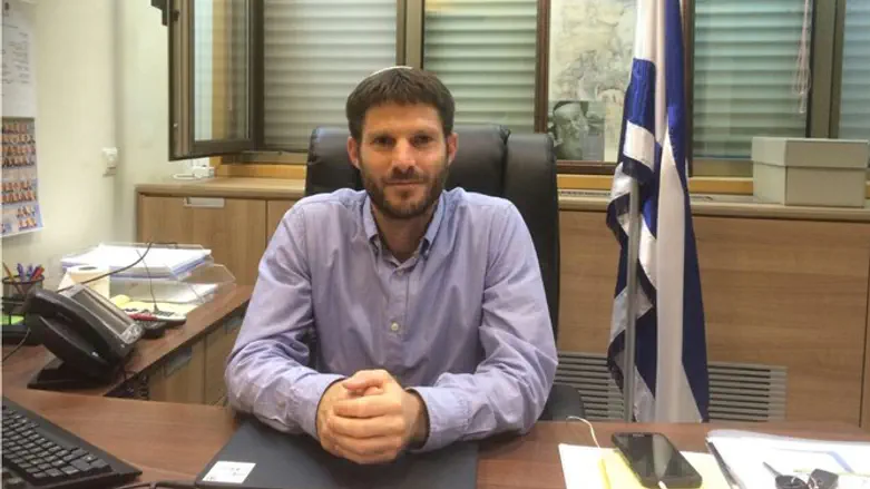 בצלאל סמוטריץ'