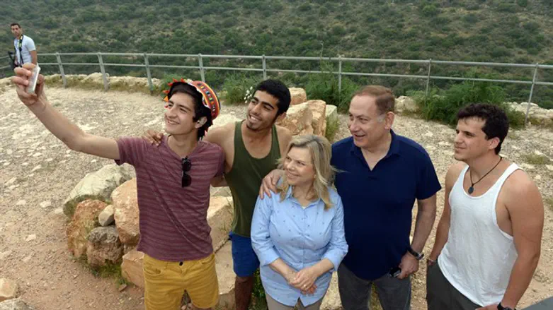 Netanyahu and his wife at Montfort