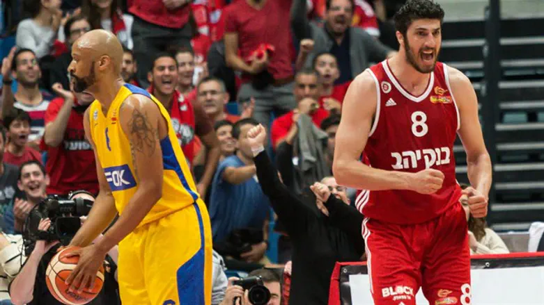 ליאור אליהו, הערב