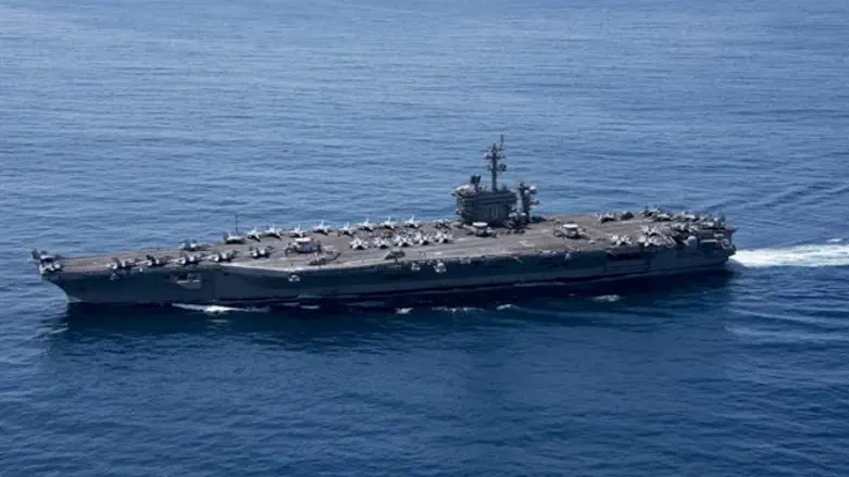נושאת המטוסים קרל וינסון