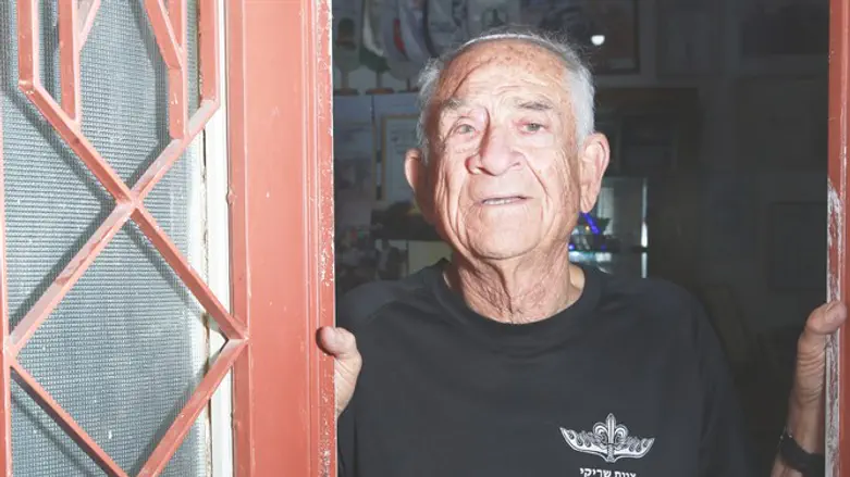 "בגיל שמונה החלטתי להצטרף ללח"י, עוד לפני שהוא הוקם". עזרא יכין