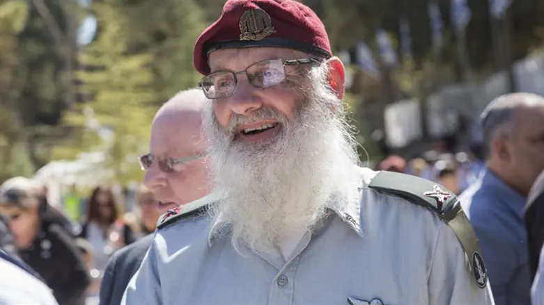 "סמוכים ובטוחים שהוא פועל מתוך יראת שמיים ומחויבות מלאה לתורה". הרב אייל קרים