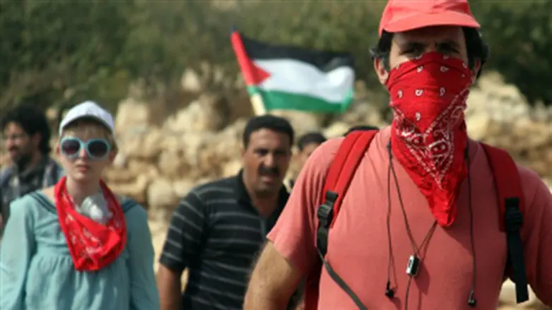 Leftist anarchists (illustrative)