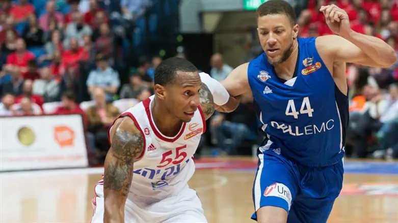 ג'רלס הערב. בזמן הנכון ובמקום הנכון