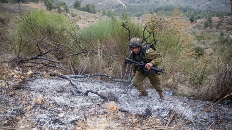 IDF soldier finds Katyusha rocket on Israel from Lebanon