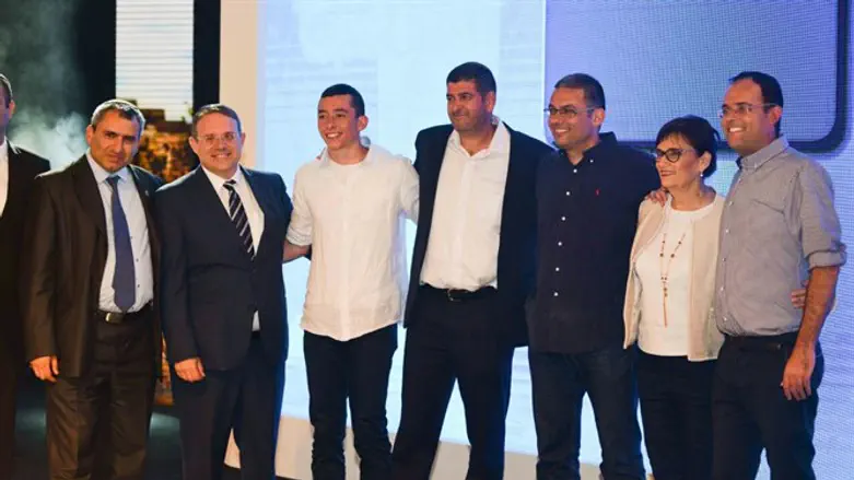 זוכי החידון
