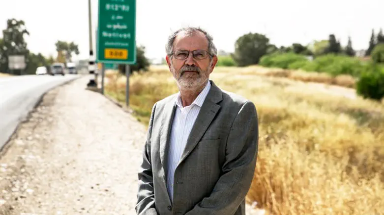 "זה שאני כאן במכללה זו סגירת מעגל". פרופ' שאול קרקובר