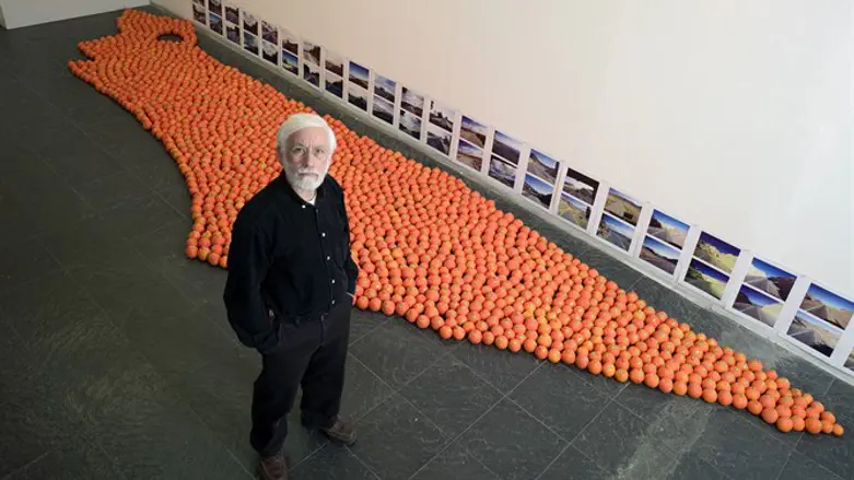 לכו לראות. יצירתו של ארדון בר חמא, "היום גוש קטיף, מחר יפו!"