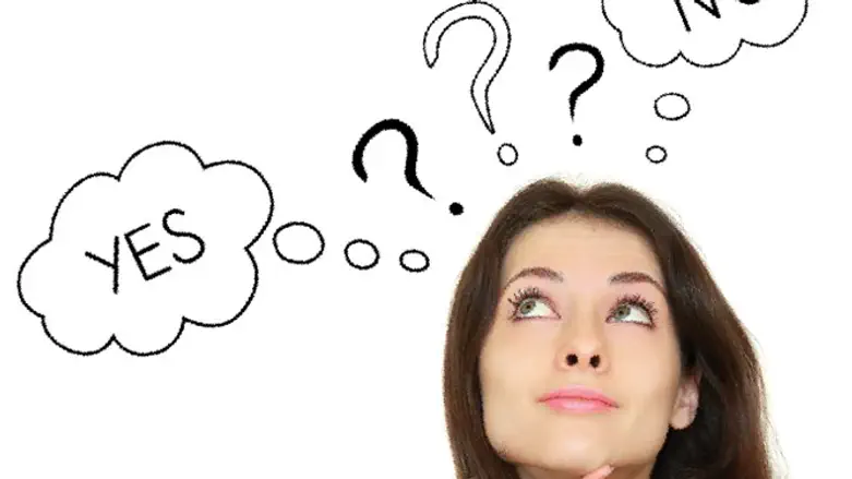 כל משימה דוחה משימה אחרת