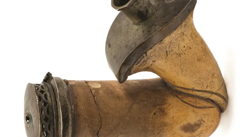 Pipe belonging to the Holy Jew of Peschischa