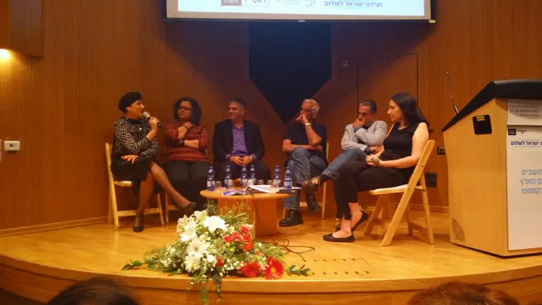 MK Mualem addressing Haaretz editor