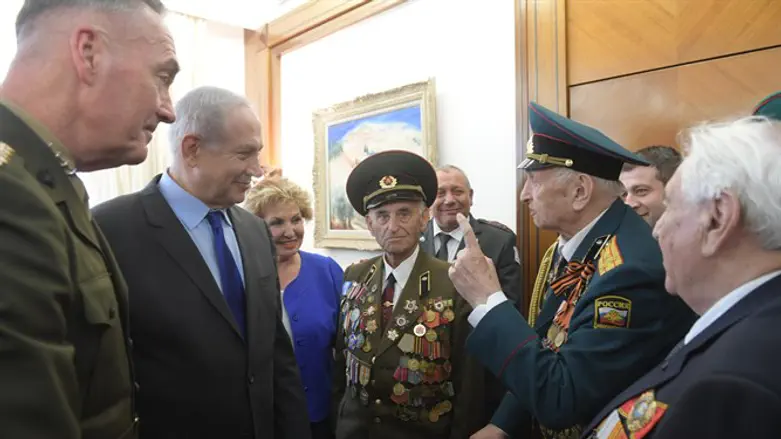 נתניהו והרמטכ"ל האמריקני בפגישה עם הווטרנים