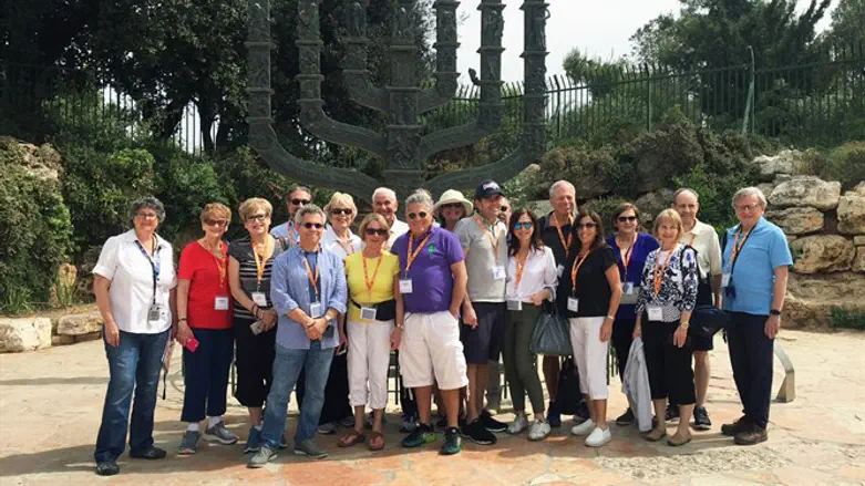 חברי המשלחת