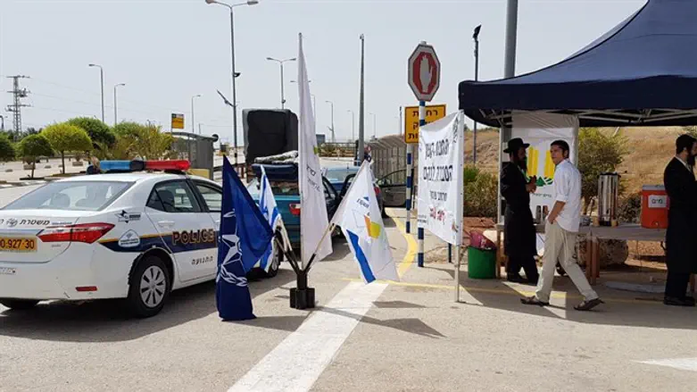The refreshment stand on Route 90