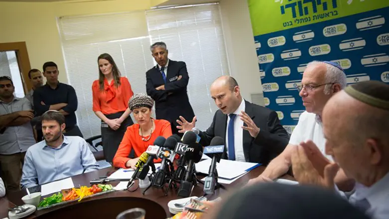 Naftali Bennett speaks at party faction meeting