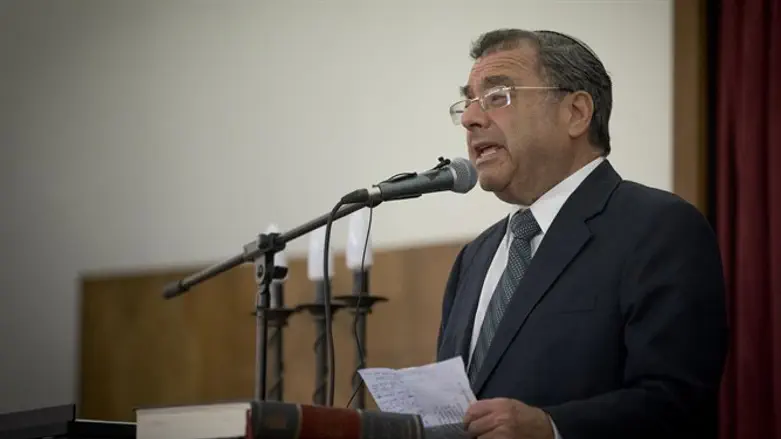 Rabbi Shlomo Riskin