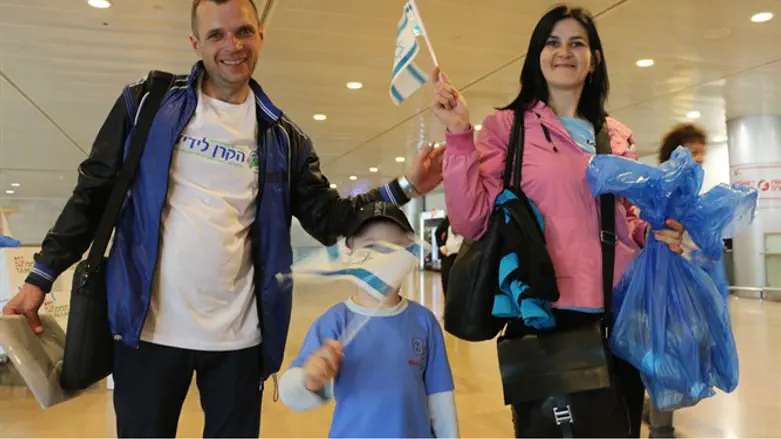 Новые репатрианты. Иллюстрация