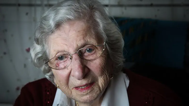 הכינוי שלה במערכת הביטחון היה "מסייה שולה"