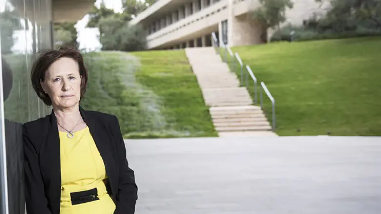 פרופ' יפה זילברשץ