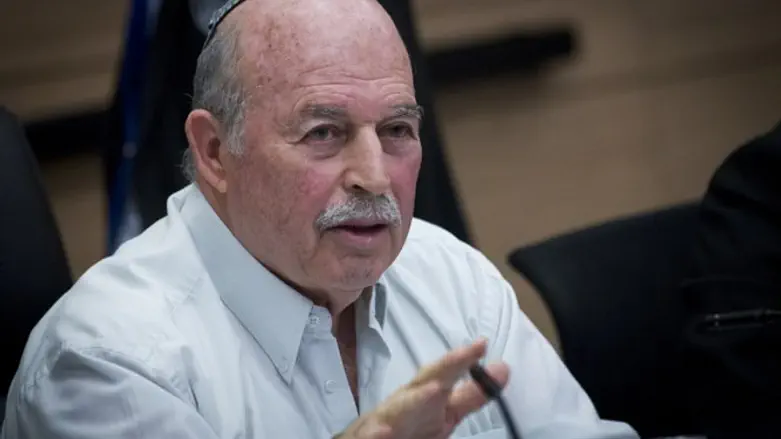 MK Nissan Slomiansky