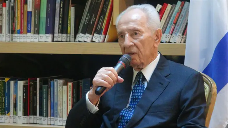Shimon Peres