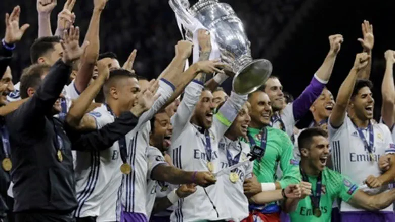 רשמו היסטוריה וערב של שיאים, שחקני ריאל הערב