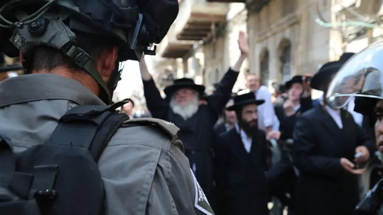 למצולמים אין קשר לידיעה