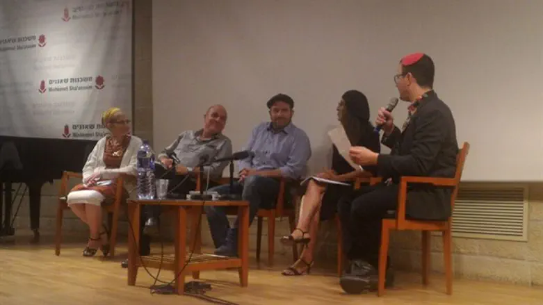 ערב ההשקה. אמש