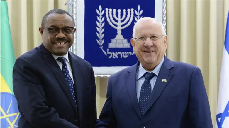 Ethiopian Prime Minister Hailemariam Dessalegn with President Reuven Rivlin