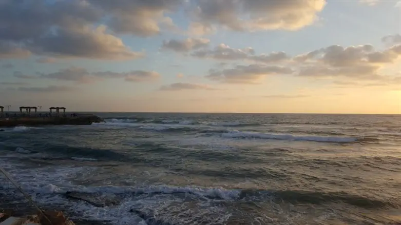 חוף הים בנהריה