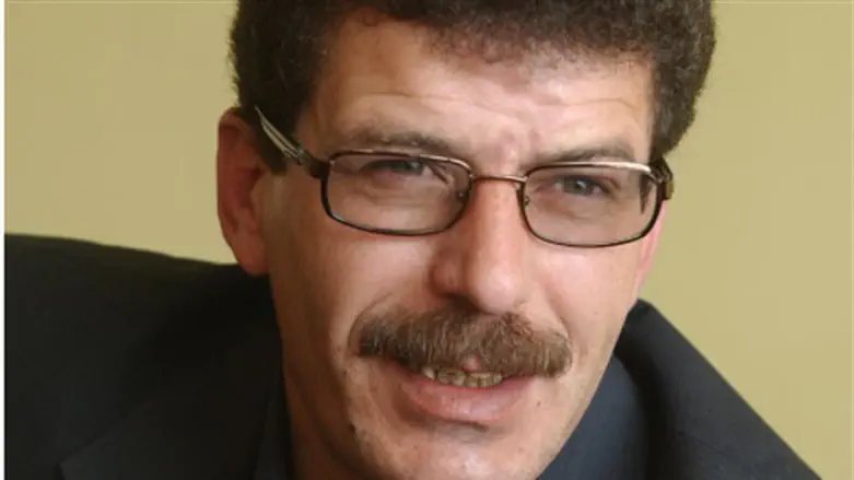 PA official Qadura Fares