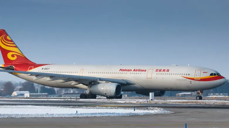 Hainan Airlines plane