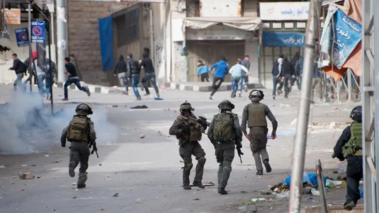 התפרעויות. ארכיון