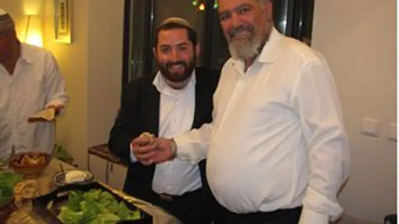 רב הישוב יקיר וראש המועצה בחגיגות המימונה