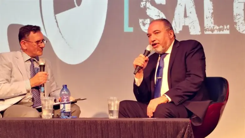Liberman at Tel Aviv International Salon
