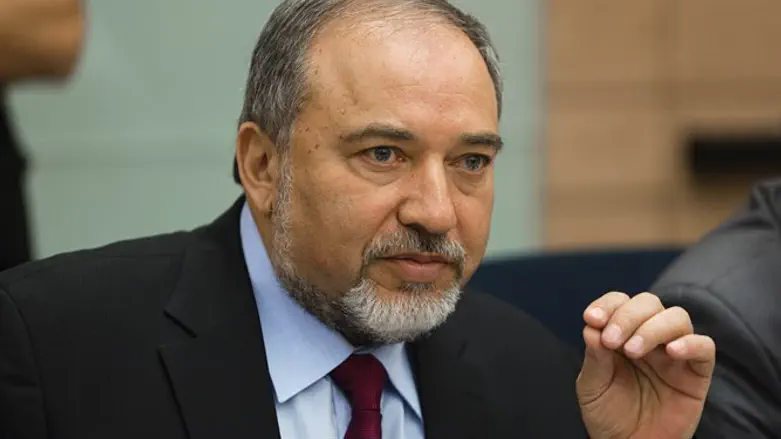 Авигдор Либерман