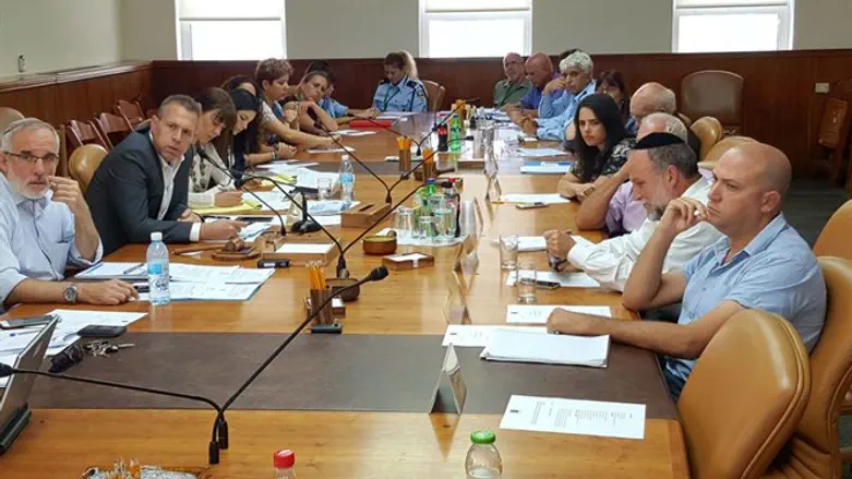 ישיבת ועדת השרים, היום