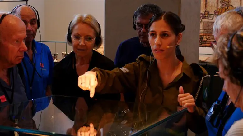 מבצע כפפות משי