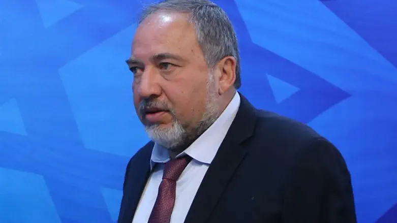 Авигдор Либерман