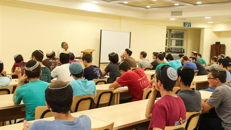 התיכוניסטים בישיבות. אשתקד