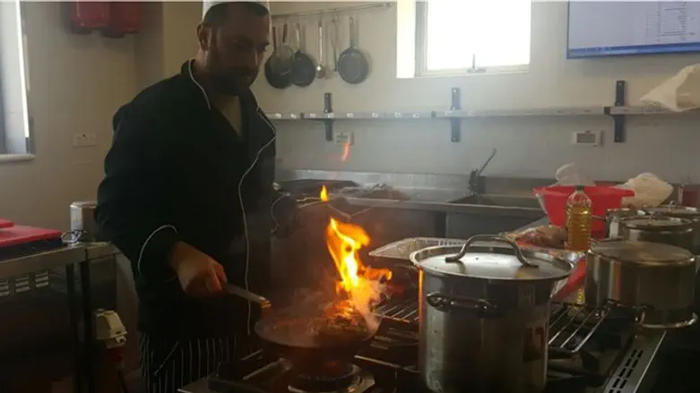 המתמודדים קיבלו יד חופשית