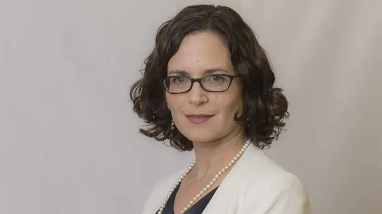 לא לאשר. עזריה